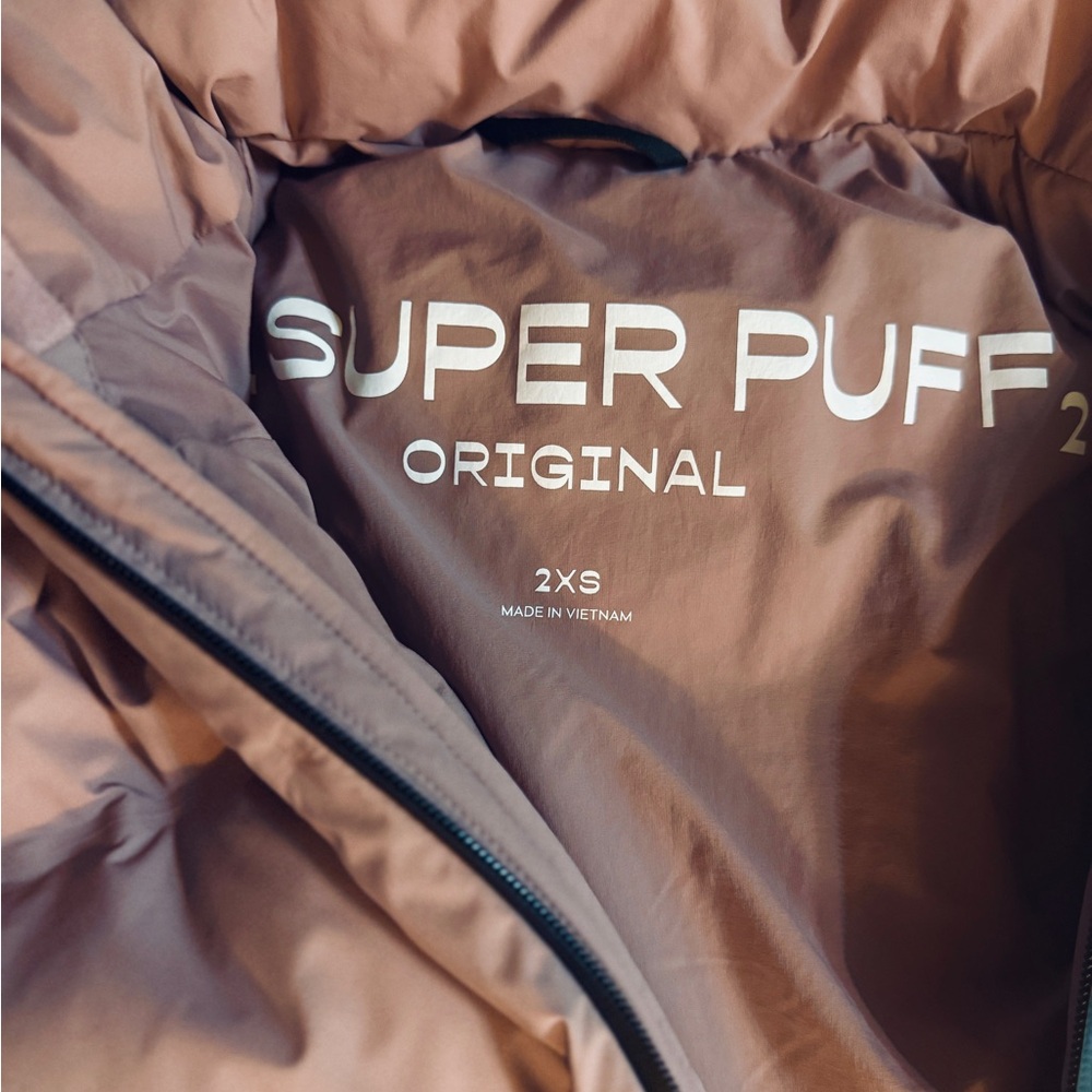Super Puff Waterproof Jacket in Mauve